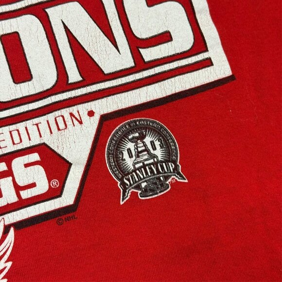 Vintage NHL 2003 Detroit Red Wing Champions TShirt Red Cotton Large - Picture 4 of 6